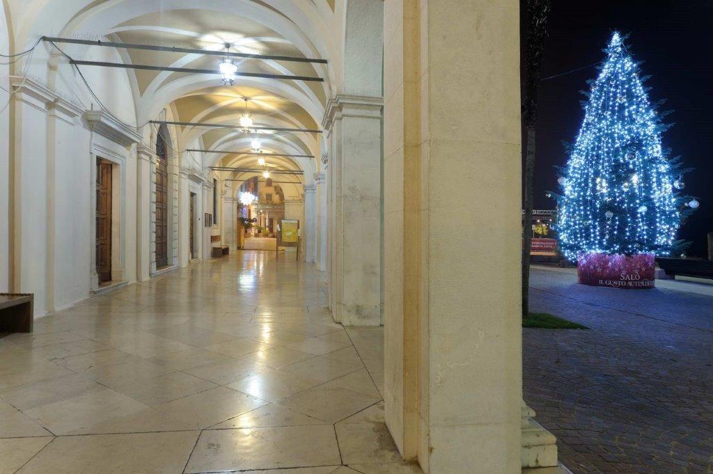 Antico Palazzo Signorile Apartman Salò Kültér fotó