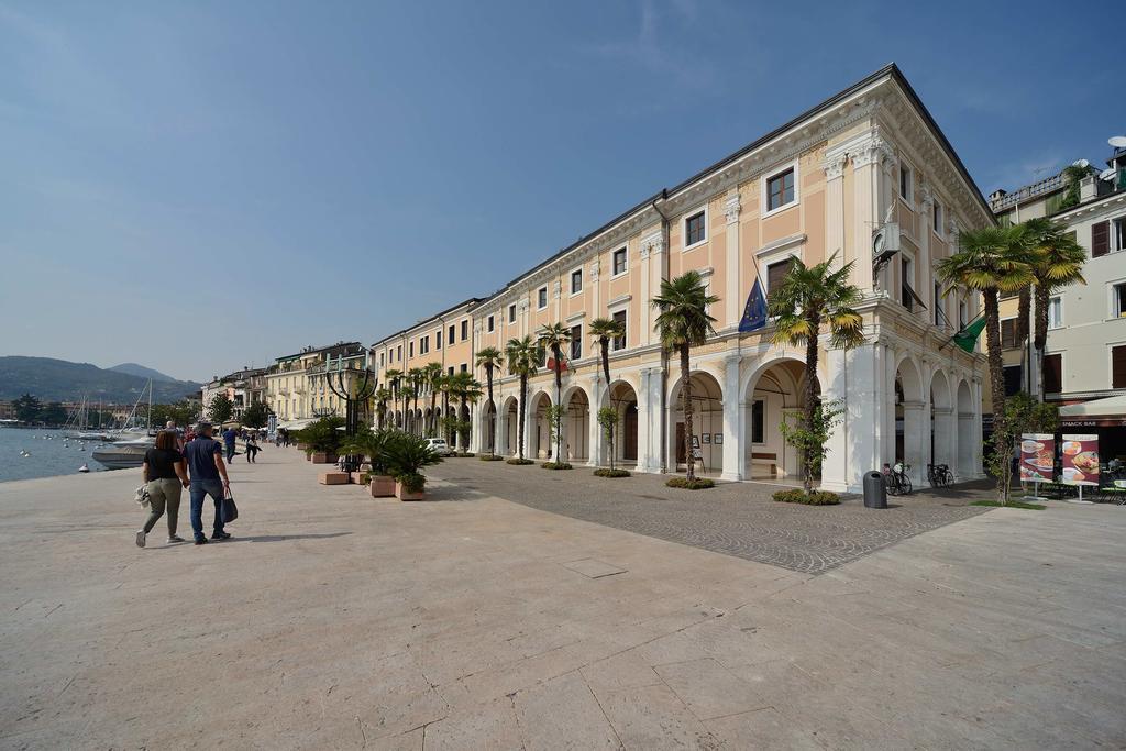 Antico Palazzo Signorile Apartman Salò Kültér fotó