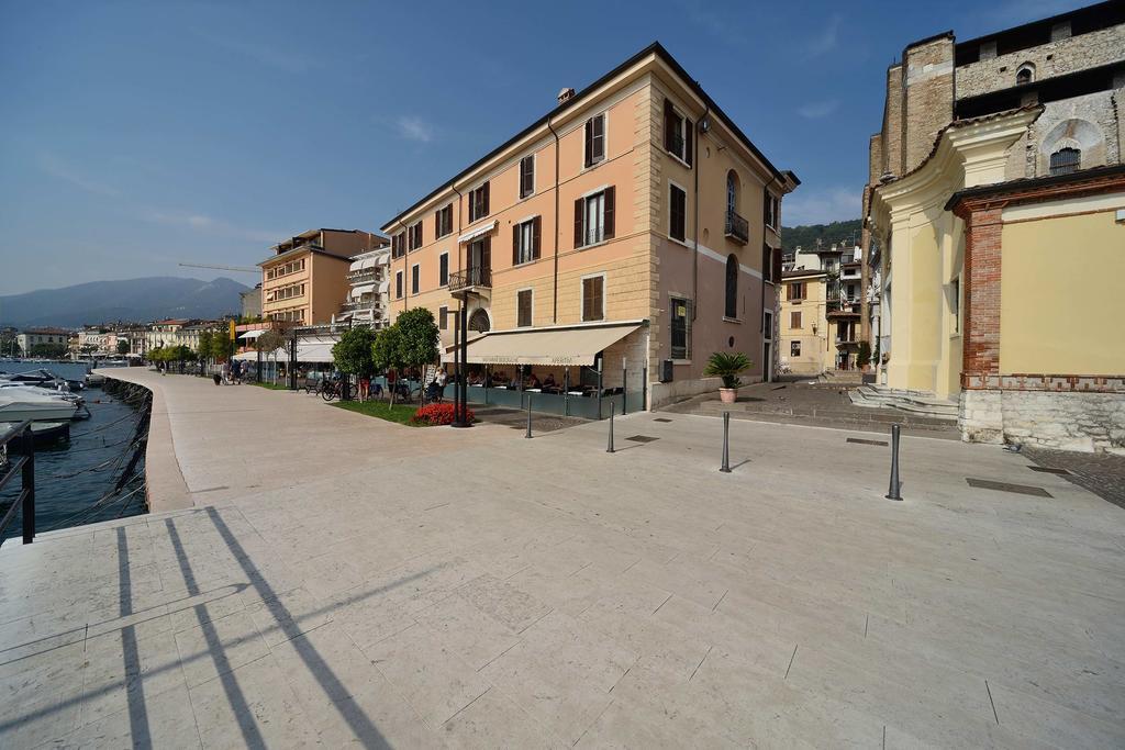 Antico Palazzo Signorile Apartman Salò Kültér fotó